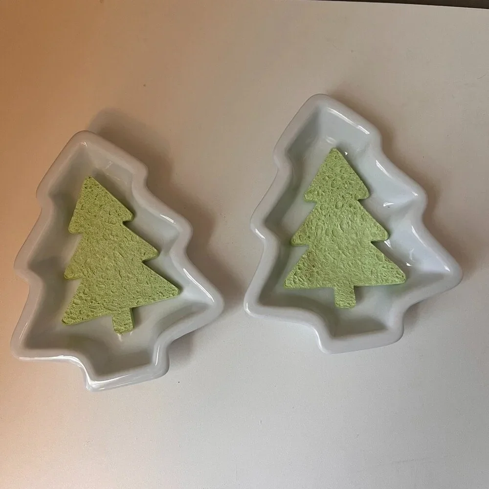 Crate & Barrel Set of 2 Christmas Tree Shaped Dishes with sponge